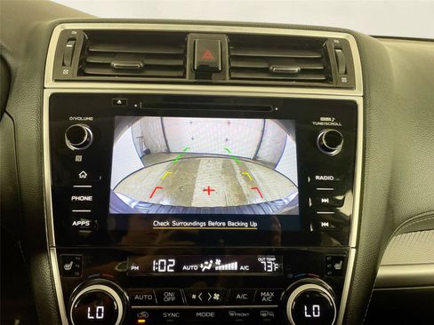 Used 2019 Subaru Outback 2.5i Premium AWD/4WD image 6
