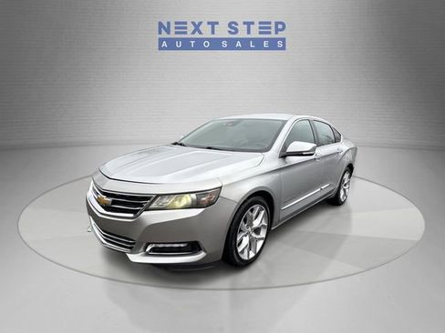 Used 2015 Chevrolet Impala LTZ FWD image 3