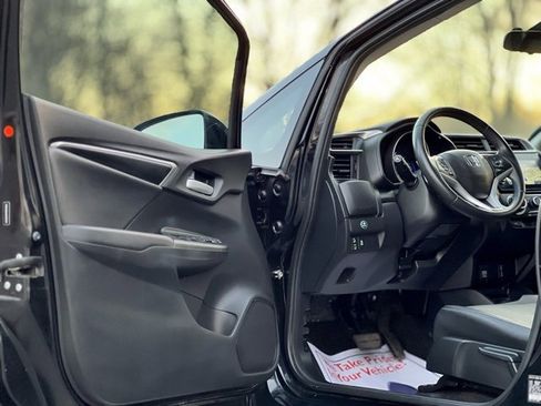 Used 2019 Honda Fit EX-L image 9