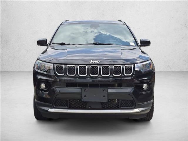 Used 2023 Jeep Compass Limited w/ Sun and Sound Group AWD/4WD image 3