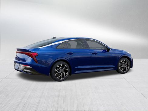 New 2025 Kia K5 EX image 10