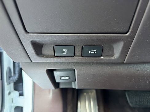 Used 2018 Lexus LS 500 image 37