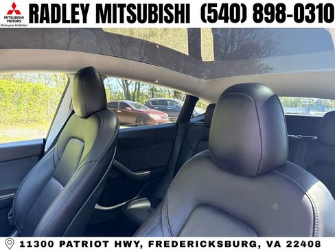 Used 2021 Tesla Model Y Long Range AWD/4WD image 2