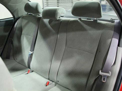 Used 2010 Toyota Corolla LE FWD image 27