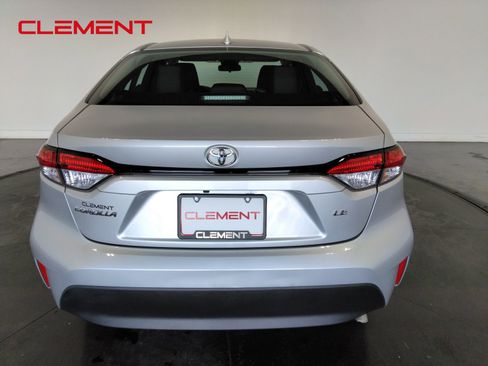 Used 2024 Toyota Corolla LE image 6