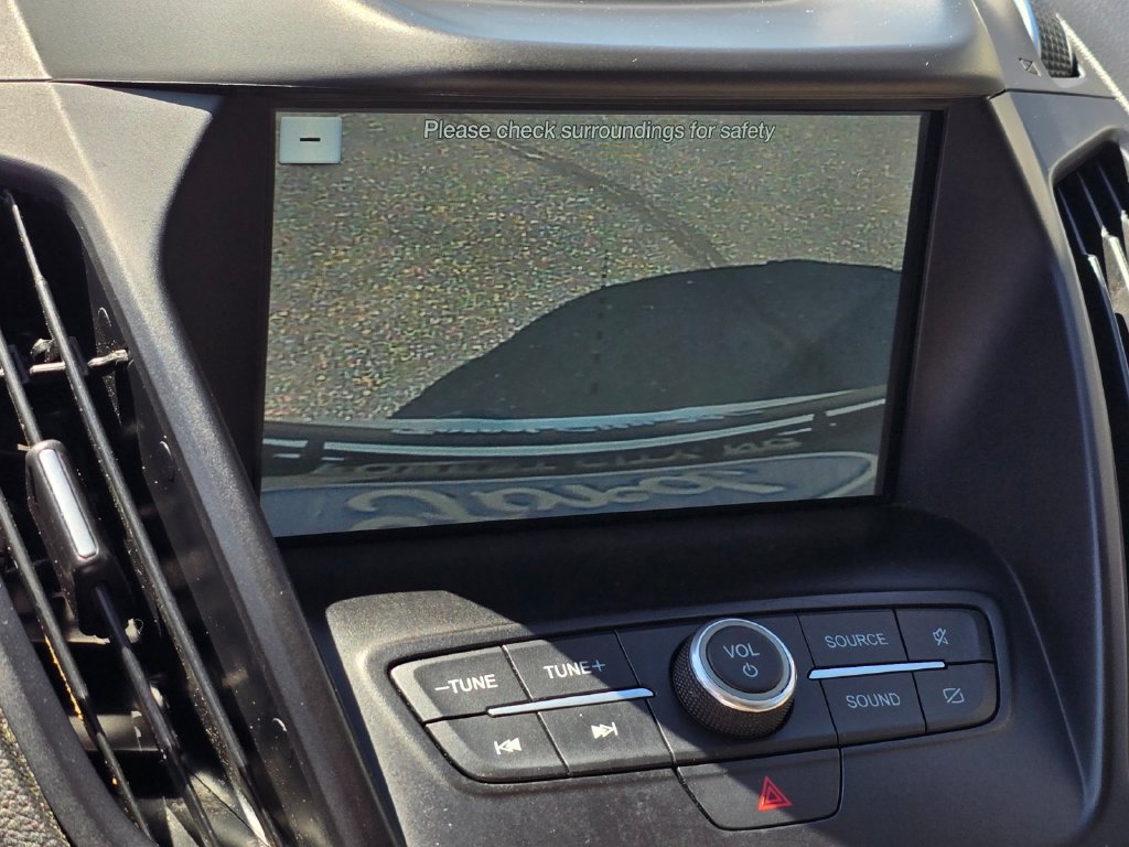 Used 2019 Ford Escape SEL FWD image 6