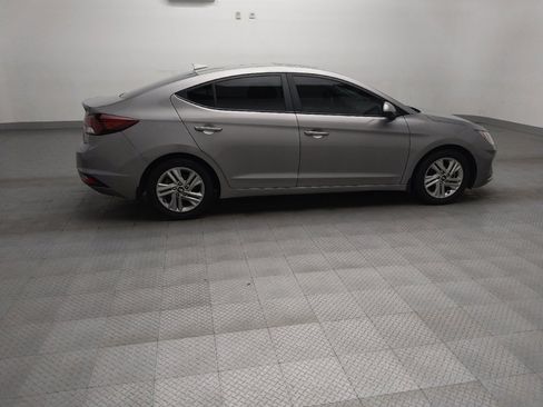Used 2020 Hyundai Elantra Value Edition w/ Cargo Package (C1) FWD image 10