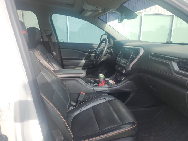 Used 2022 GMC Acadia AT4 w/ Technology Package AWD/4WD image 15