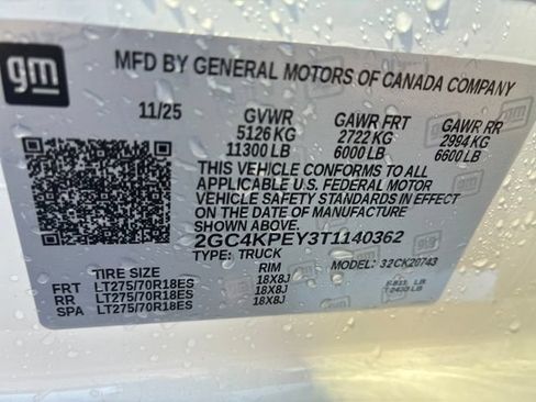 Used 2026 Chevrolet Silverado 2500 LTZ w/ LTZ Convenience Package AWD/4WD image 14