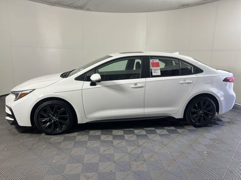 New 2024 Toyota Corolla XSE image 7