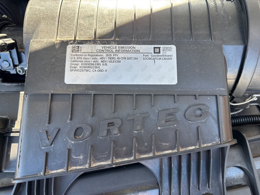 Used 2019 Chevrolet Express 2500 w/ Driver Convenience Package RWD image 29