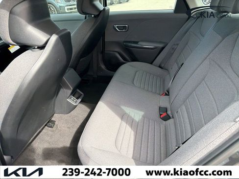 Certified 2025 Kia K4 EX image 4