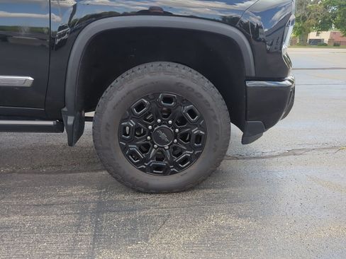 Certified 2025 Chevrolet Silverado 3500 High Country w/ High Country Premium Package AWD/4WD image 11