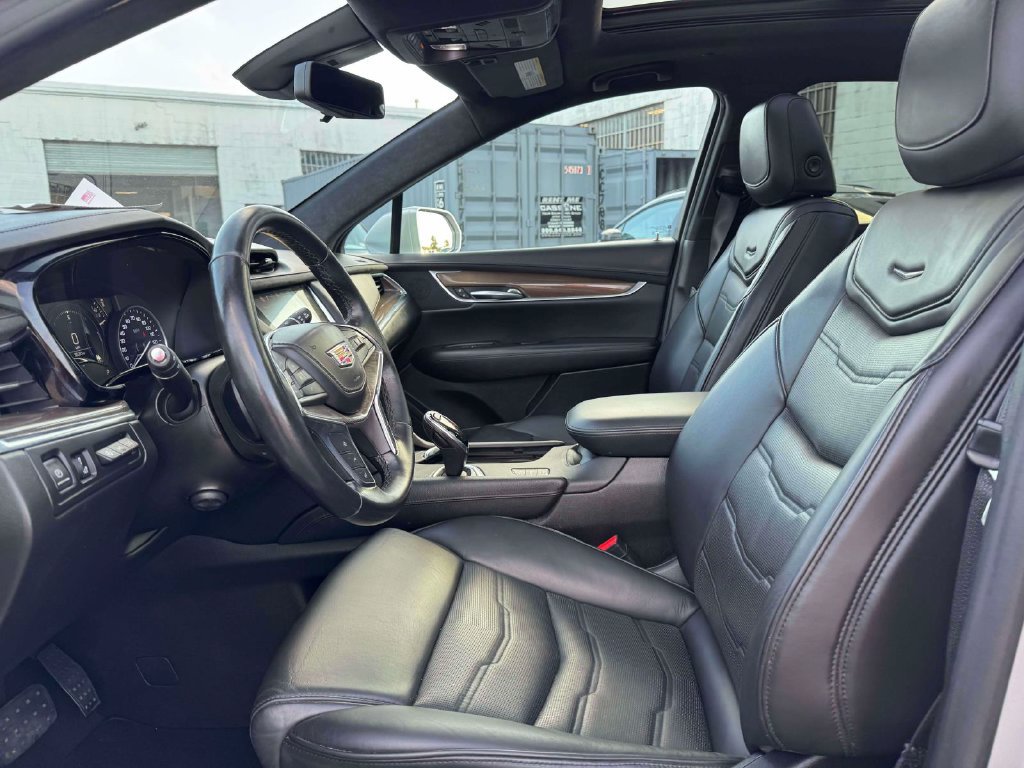 Used 2019 Cadillac XT5 Platinum AWD/4WD image 15