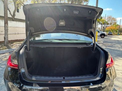 Used 2025 BMW 330i Sedan image 42