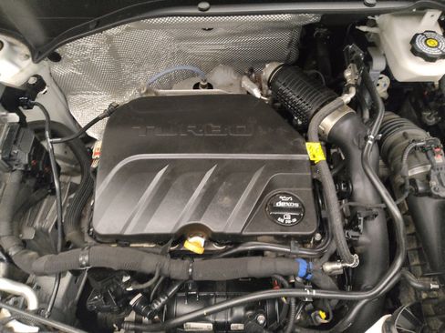 Used 2020 Buick Encore GX Preferred FWD image 30