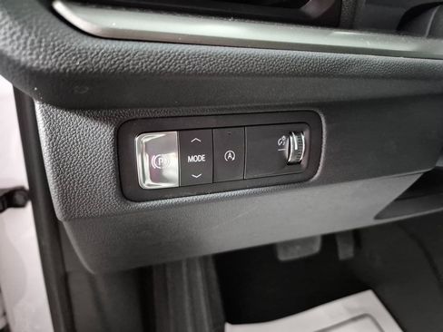 New 2026 Chevrolet Traverse LT w/ Driver Confidence Package image 20