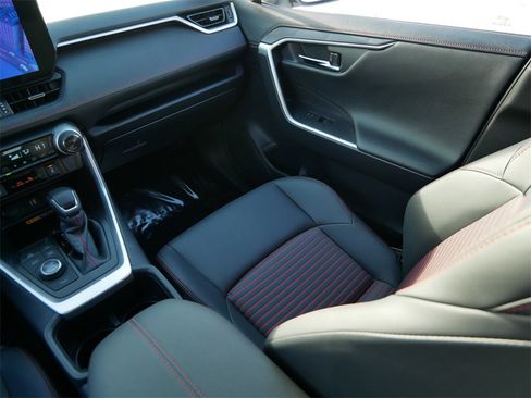 Used 2024 Toyota RAV4 XSE image 15