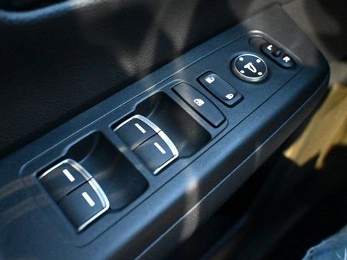 Used 2023 Honda CR-V Sport Touring image 41