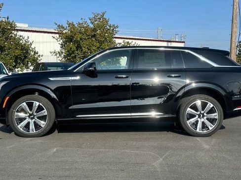 New 2025 Cadillac Escalade IQ Luxury 2 image 6