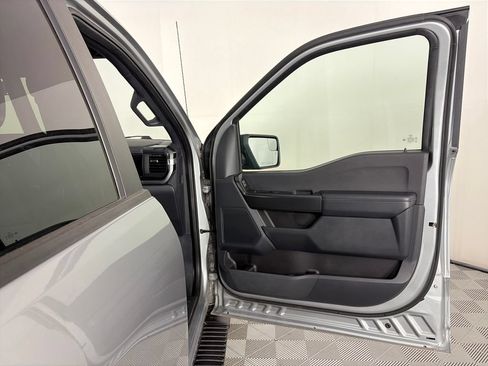 Used 2022 Ford F150 XL w/ STX Appearance Package AWD/4WD image 29