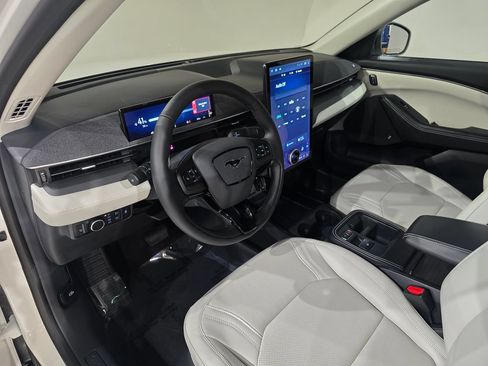 New 2025 Ford Mustang Mach-E Premium w/ Interior Protection Package AWD/4WD image 16