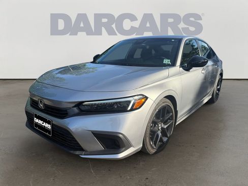 Used 2023 Honda Civic Sport image 3