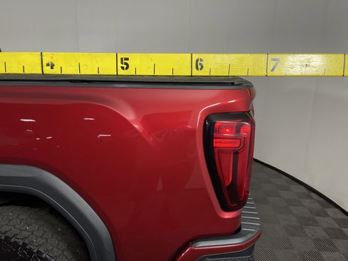 Used 2020 GMC Sierra 2500 AT4 w/ AT4 Premium Package image 9