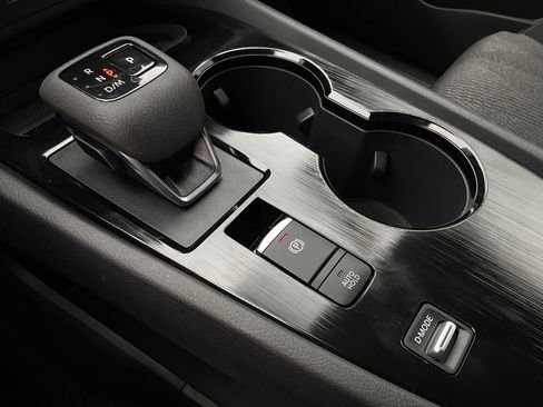 New 2026 Nissan Rogue SV image 32