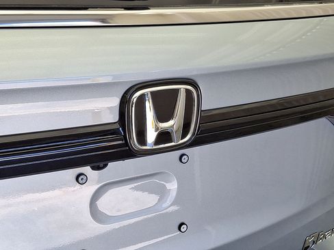 Used 2025 Honda Odyssey EX-L image 27
