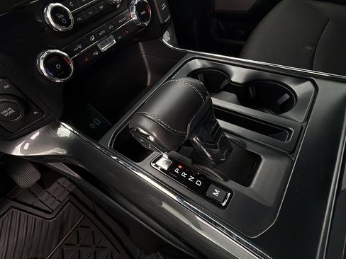 Used 2022 Ford F150 XLT w/ Equipment Group 302A High image 17