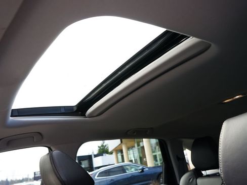 Used 2020 Acura MDX SH-AWD w/ Technology Package image 21