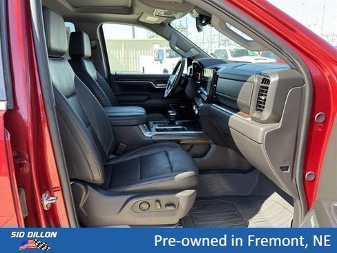 Certified 2025 GMC Sierra 1500 SLT w/ SLT Premium Plus Package AWD/4WD image 17