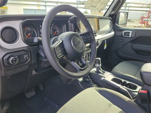 New 2026 Jeep Gladiator Sport image 14