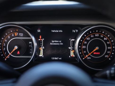 Used 2019 Jeep Wrangler Unlimited Sport S AWD/4WD image 36