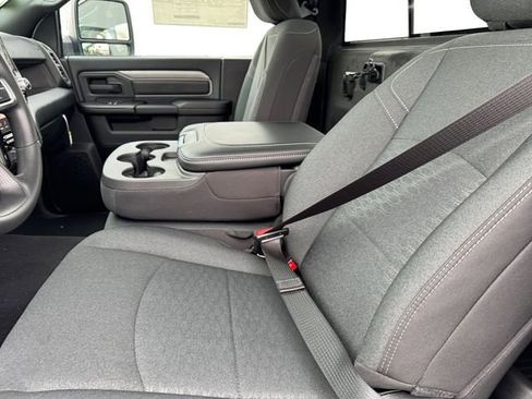 New 2026 RAM 2500 Tradesman AWD/4WD image 11
