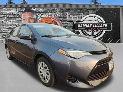 Used 2018 Toyota Corolla LE w/ Carpet Mat Package (TMS)