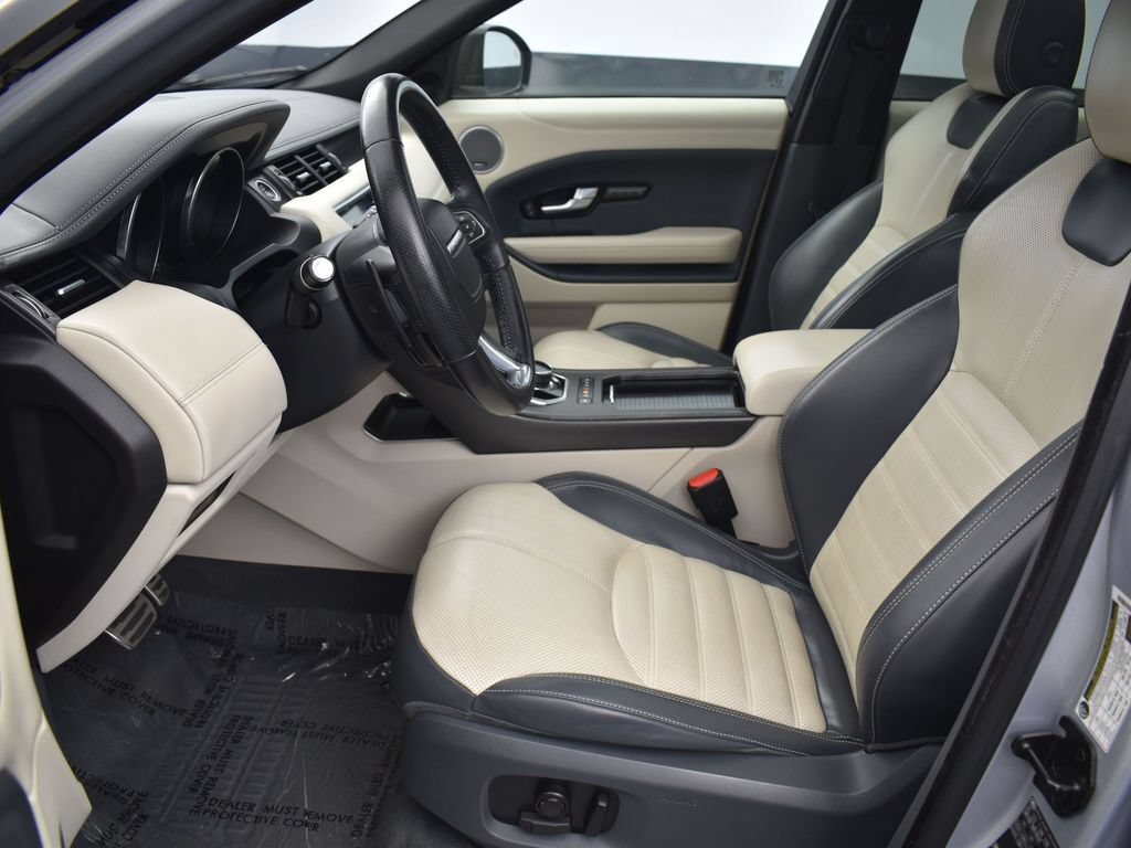 Used 2019 Land Rover Range Rover Evoque HSE Dynamic AWD/4WD image 12