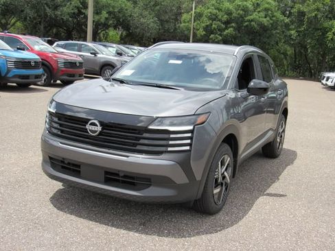 New 2026 Nissan Kicks SV w/ SV Premium Package FWD image 7