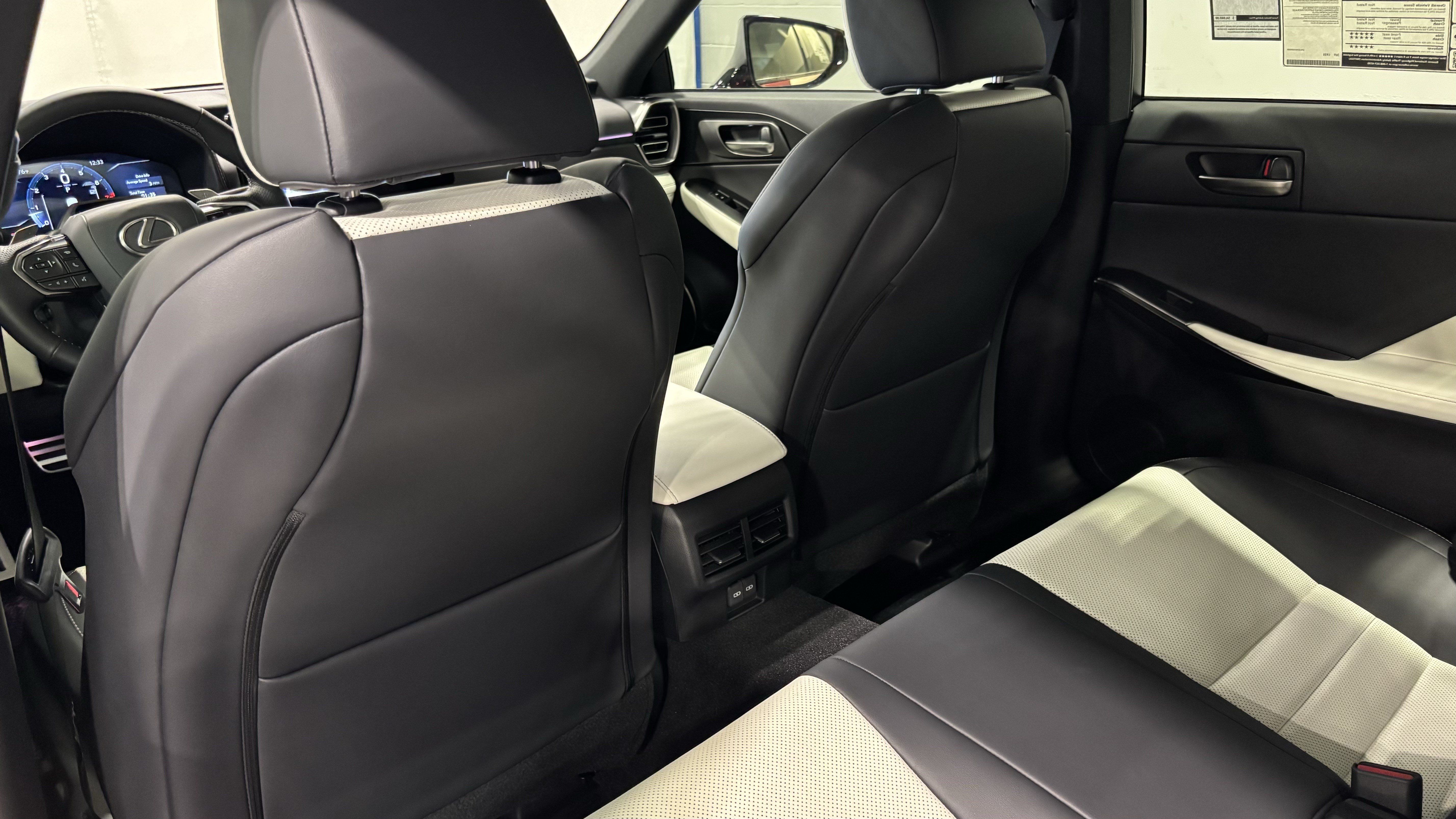 Used 2026 Lexus IS 350 F Sport w/ Technology Package RWD image 33