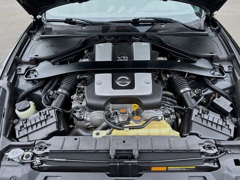 Used 2019 Nissan 370Z Coupe w/ Z34 Heritage Edition - Black RWD image 20