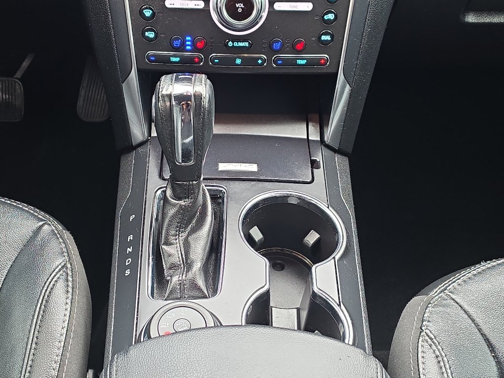 Used 2019 Ford Explorer Limited w/ Class III Trailer Tow Package AWD/4WD image 27