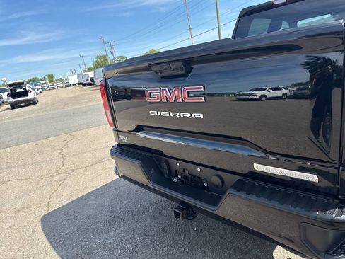 Used 2023 GMC Sierra 1500 Elevation AWD/4WD image 31