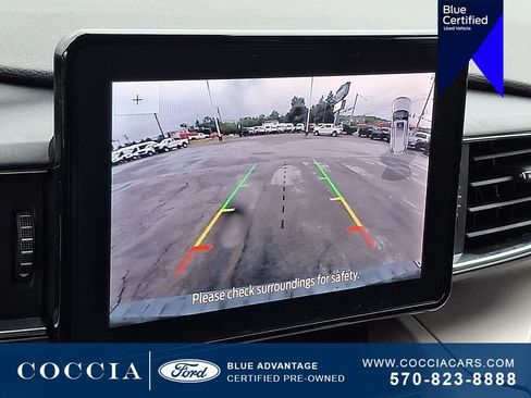 Certified 2023 Ford Explorer XLT w/ Equipment Group 202A AWD/4WD image 18