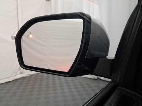 Used 2018 Ford Expedition Platinum image 14