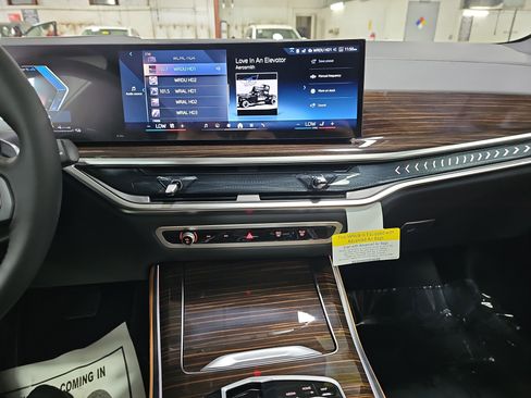 New 2026 BMW X5 xDrive50e AWD/4WD image 22