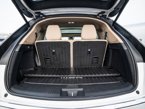 Certified 2023 Acura MDX SH-AWD w/ Technology Package image 47