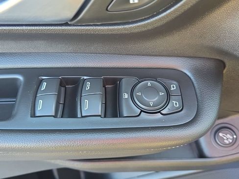 Used 2024 GMC Terrain SLT w/ LPO, Floor Liner Package AWD/4WD image 23