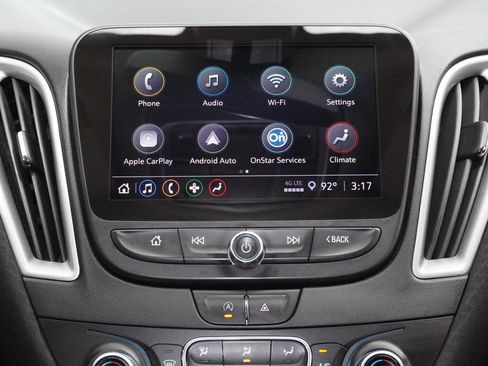 Used 2022 Chevrolet Malibu LT FWD image 13