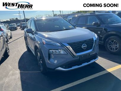 Used 2022 Nissan Rogue Platinum w/ Head-Up Display Package